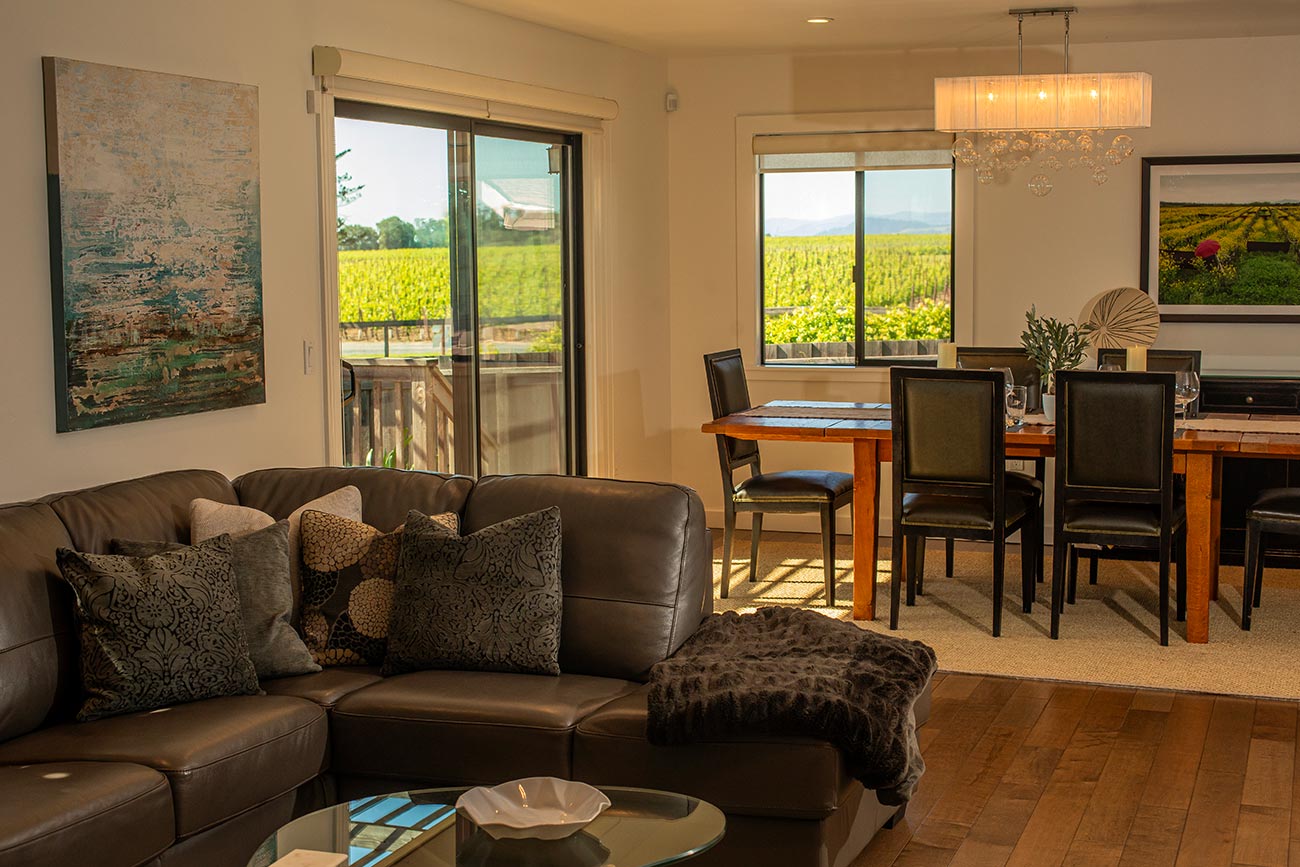 Living-Room-and-Dining-Room,-Pinot-Cottage,-Benovia